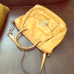 Michael Kros butter soft leather purse❤️